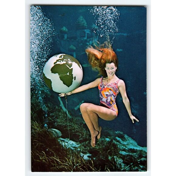 Weeki Wachee Mermaids Florida Under Water Lady With Globe Chrome Postcard Unused - Picture 1 of 2